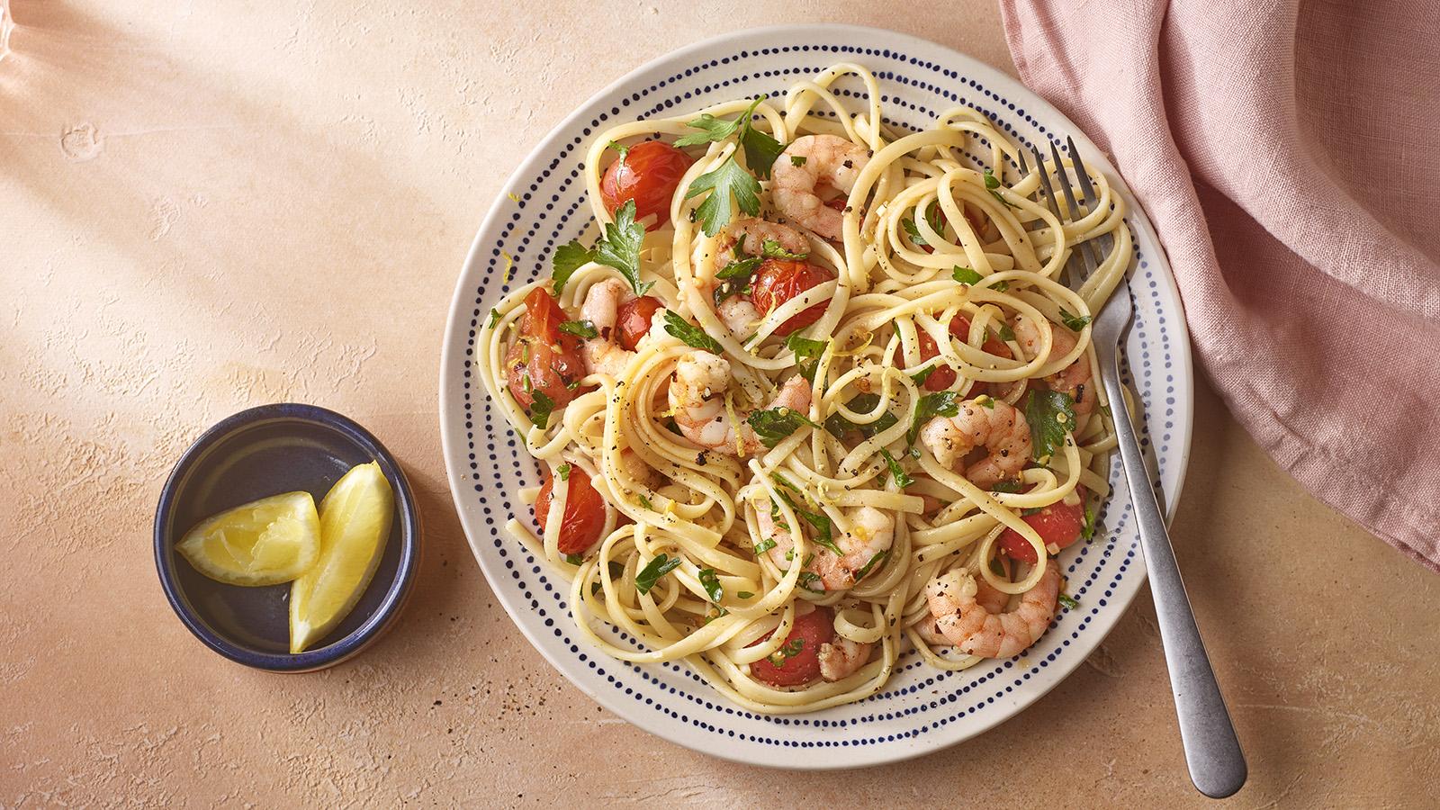 Air fryer chilli prawn linguine