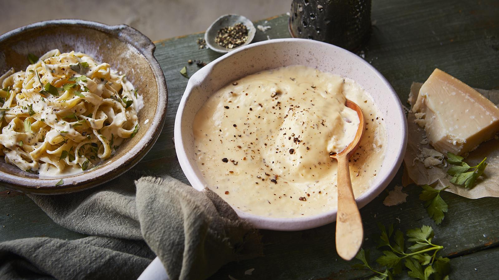 Alfredo sauce
