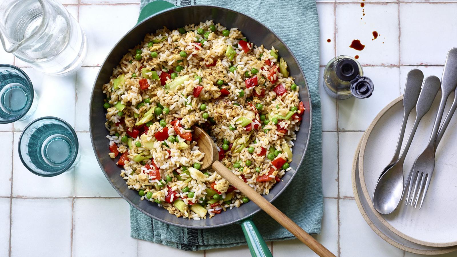 Budget egg-fried rice 