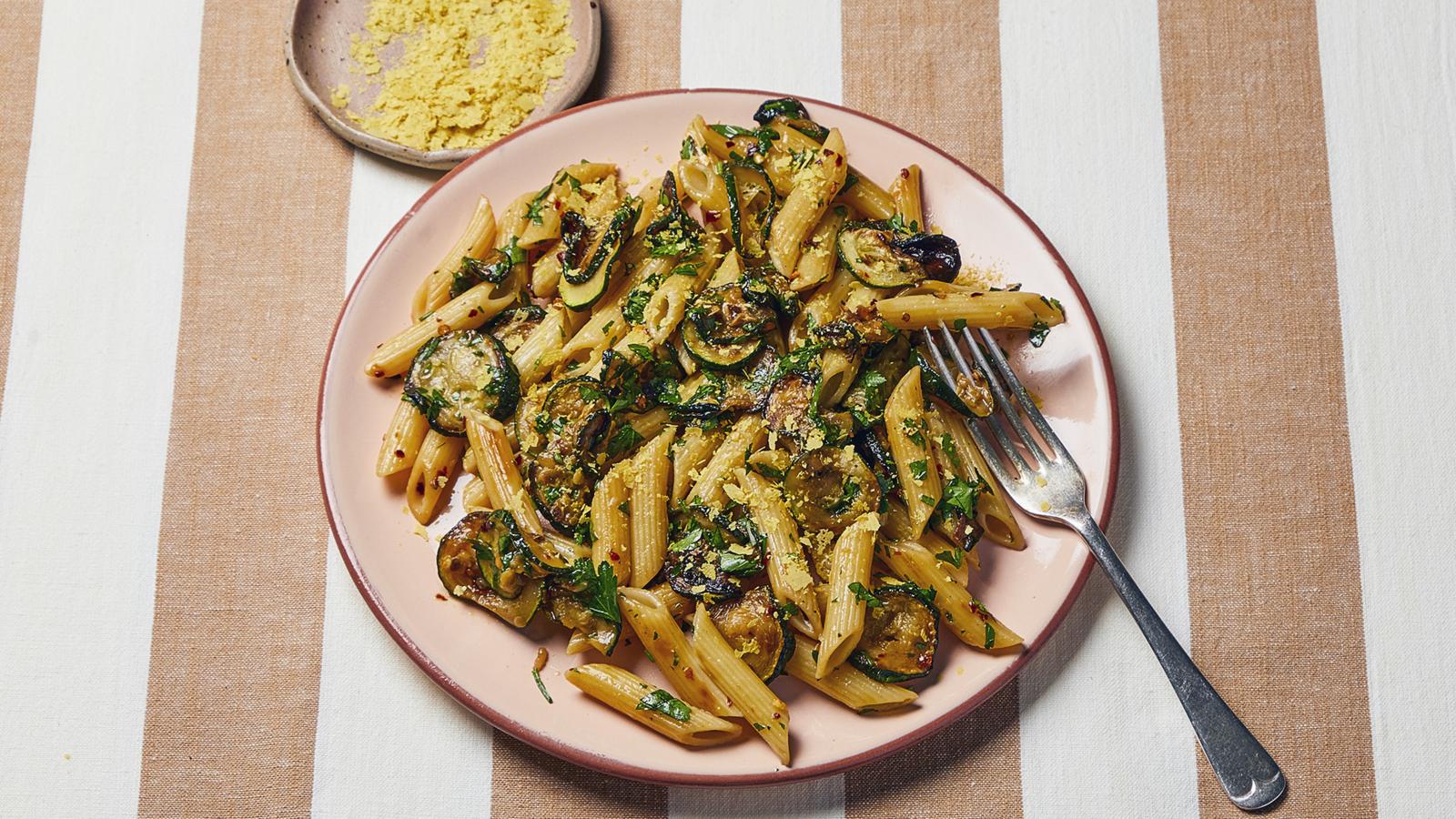 Courgette chilli pasta