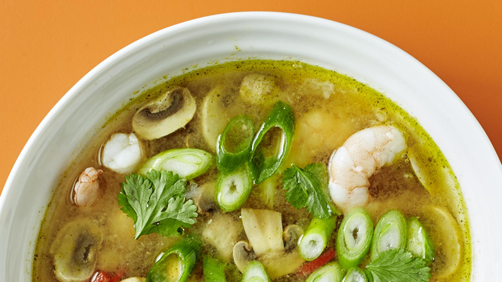 Hot and sour prawn broth