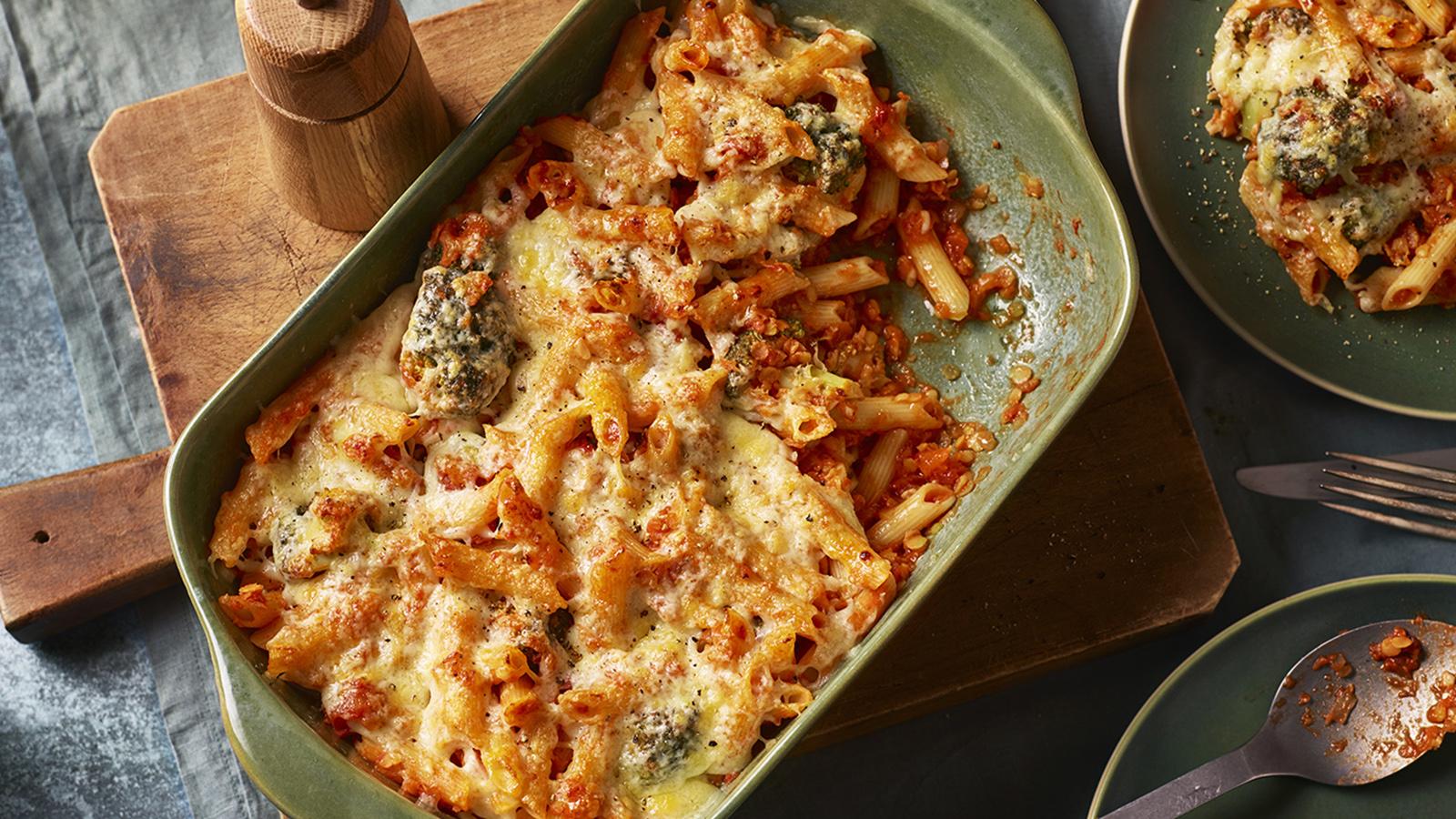 Lentil and vegetable pasta bake