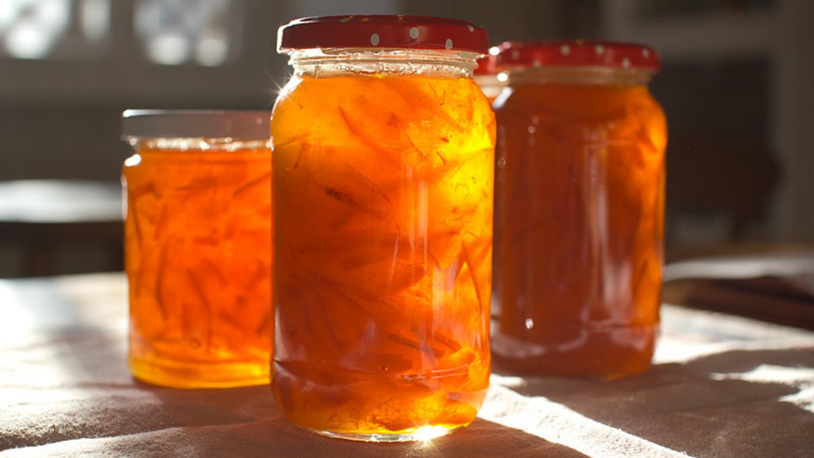 Medium-cut Seville orange marmalade