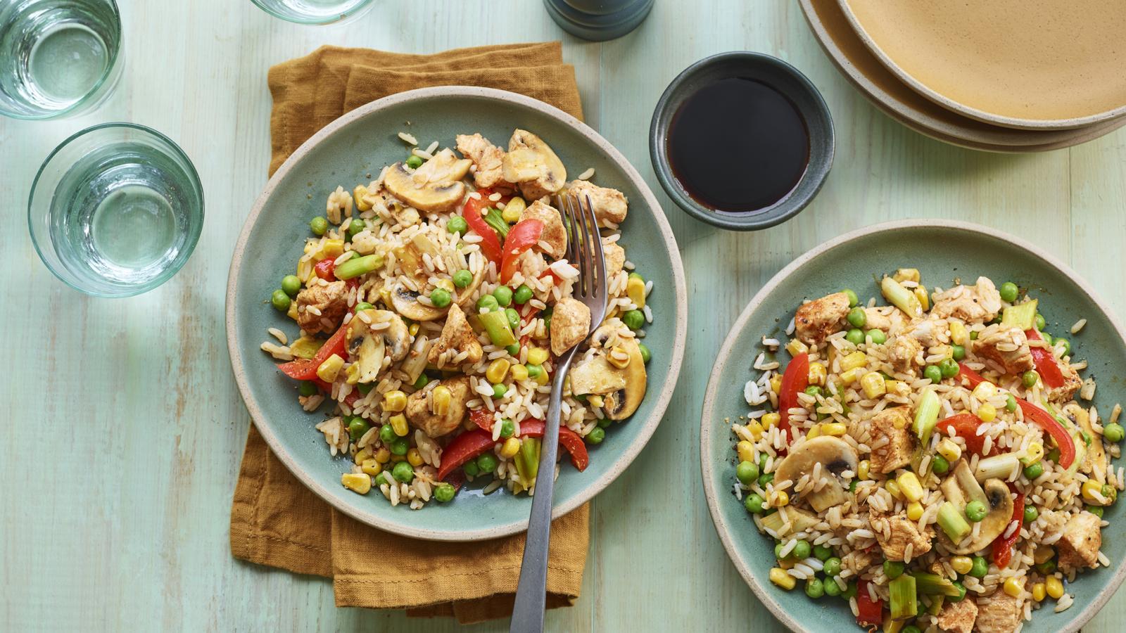 Microwave Chinese-style chicken and rice