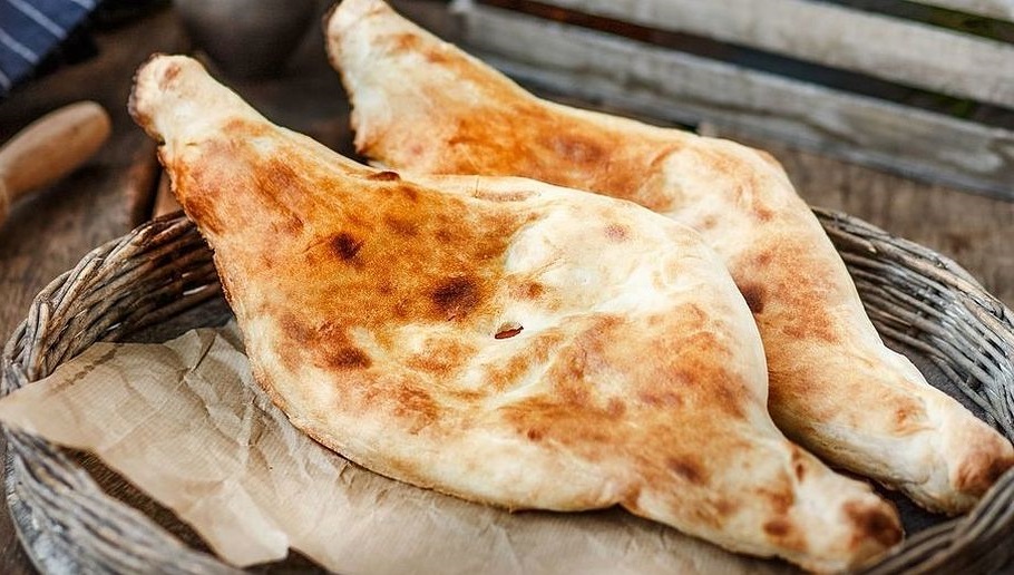 Shoti Bread in the Oven