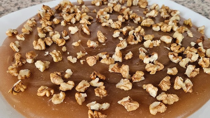 Authentic Tatara with Walnuts