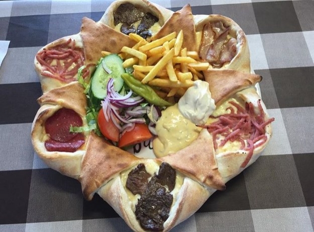Volcano Pizza