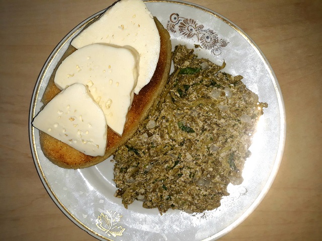 ეკალას მხალი