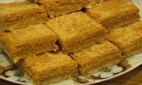 Honey Cake with Orange Juice and Condensed Milk Cream