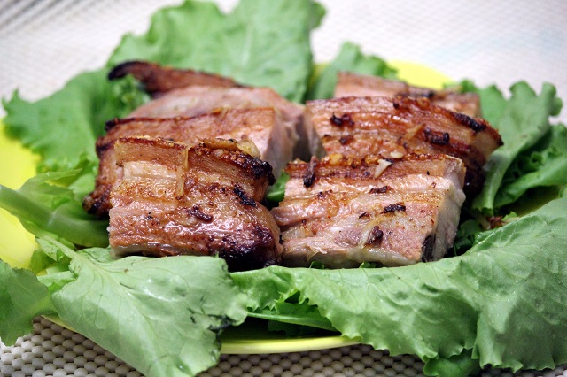 Roasted Pork with Garlic and Ginger Marinade