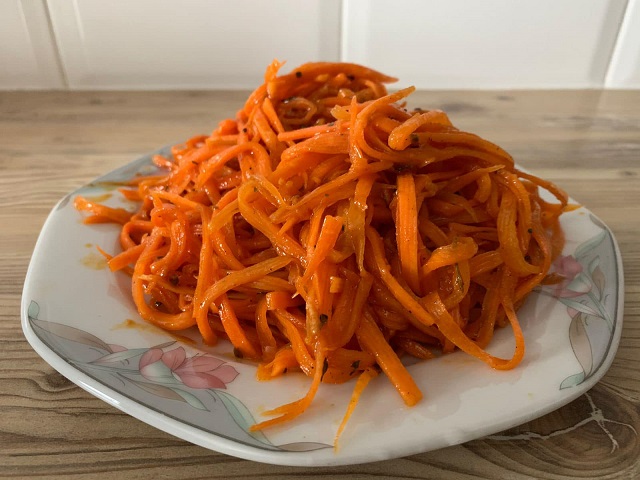 Korean Carrot Salad